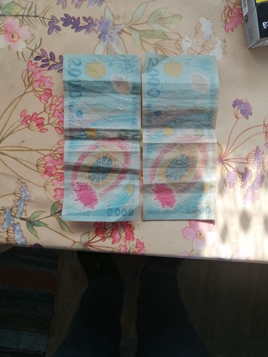 Vând bancnote vechi