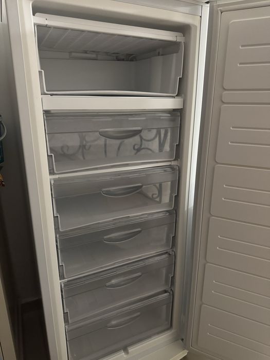 Морозильник Атлант