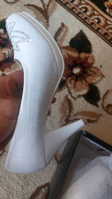 Kelinlar tuflisi  razmer 38