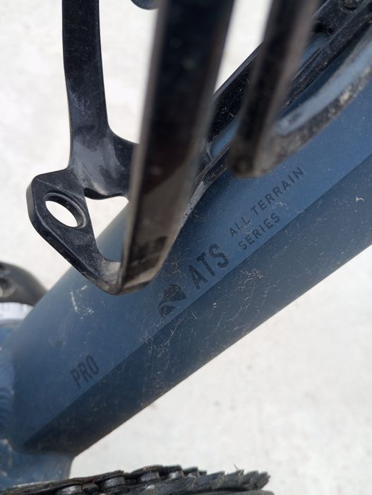 Bicicleta dama Cube Cross Pro ATS