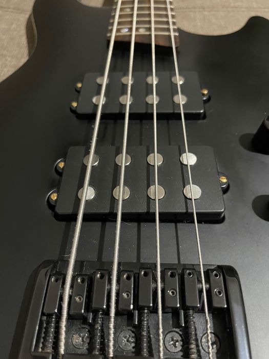 (настроен BEAD) Бас китара Cort C4H