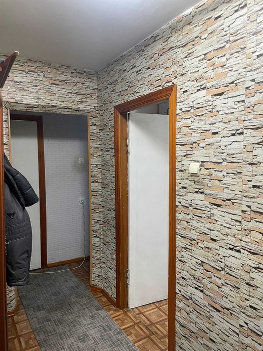 Продам 2-комн квартиру