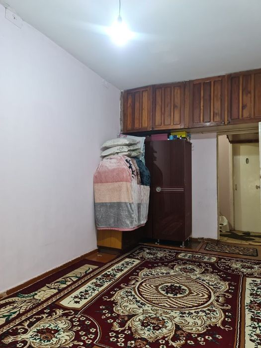 Юнусабад 15. 3х ком. 67м2. Вдоль метро