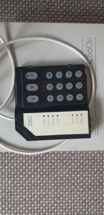 Sistem alarma antiefractie DSC PC560H ,Made in Canada, functional.