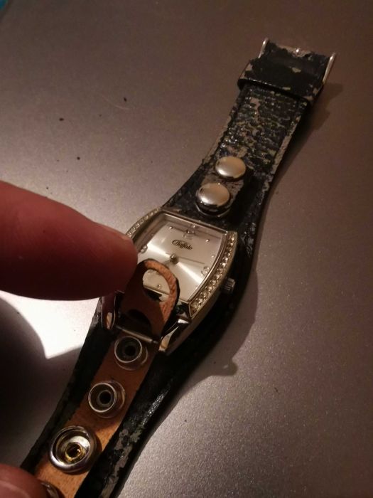 Дамски часовник buffalo