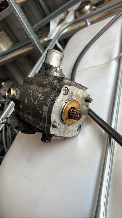 Pompa hidraulica stivuitor linde H25-H30-H35-H40-H45