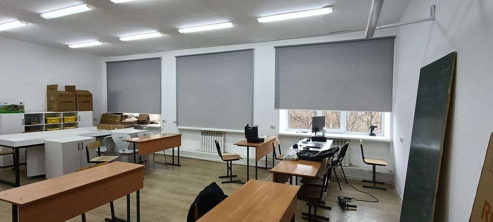 Жалюзи для окон (рулонные шторы)