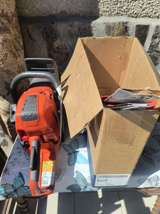 Drujbă Husqvarna 572 nouă ,în garantie