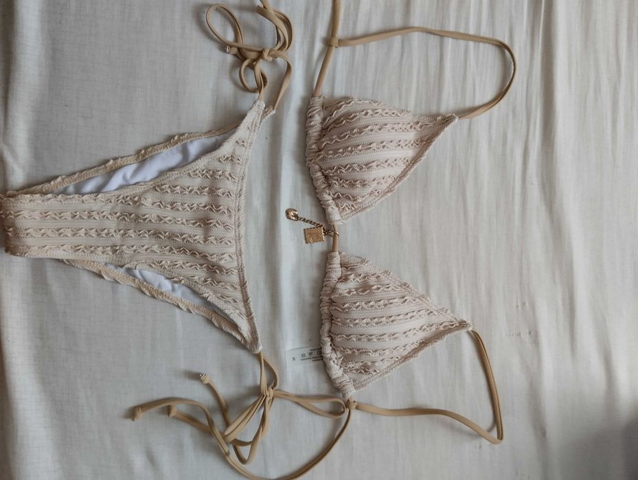 Нови бански Хс и С