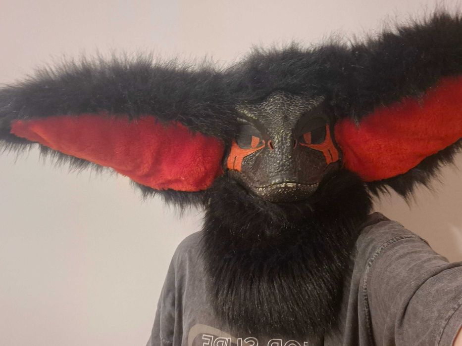 Furry mask, raptor cosplay