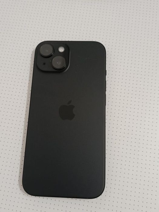 Продам Iphone 15
