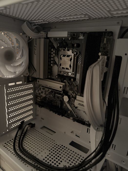 Vand pc/build facut de mine