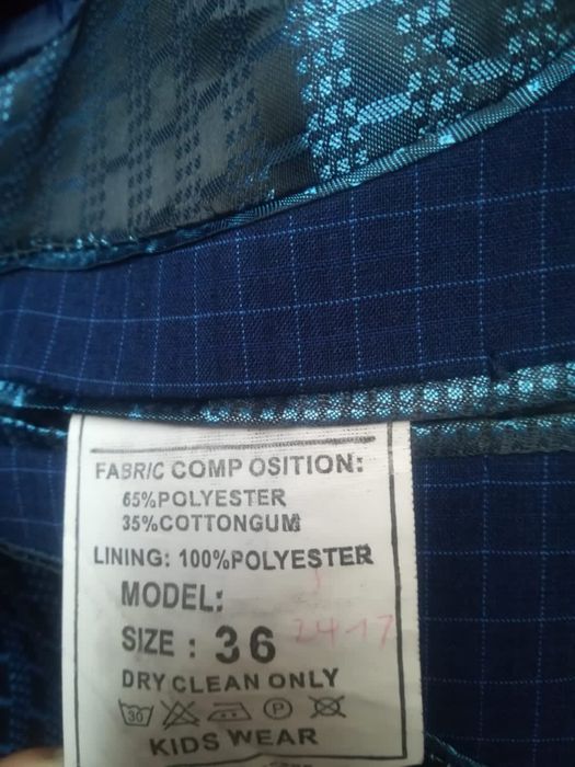 Продам костюм