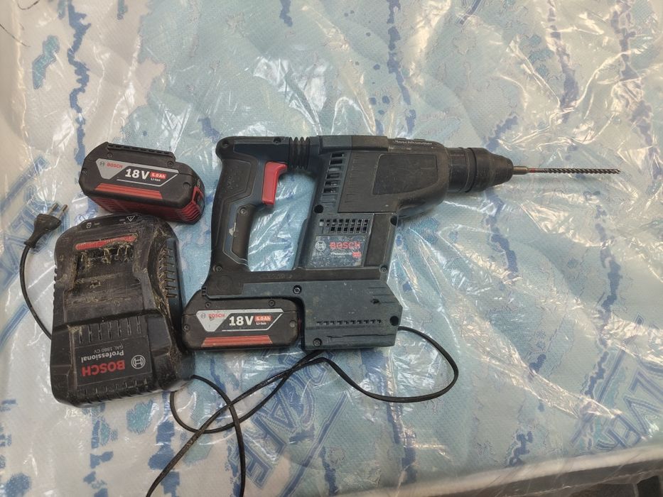 Bormașină percuție Bosch model GBH 18v-26