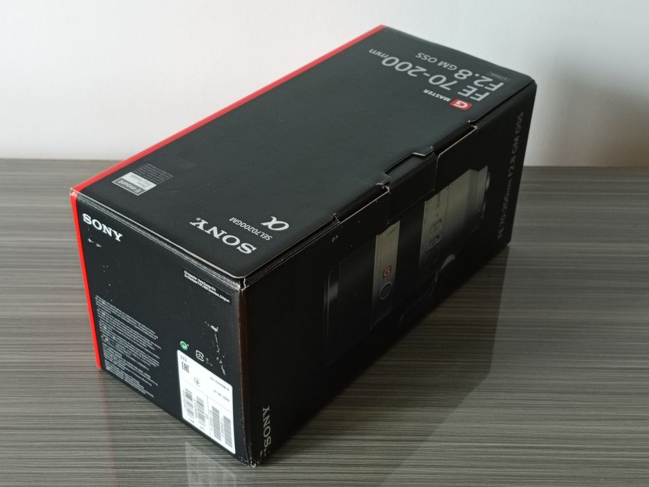 Обьектив Sony FE2.8 70 - 200GM OSS