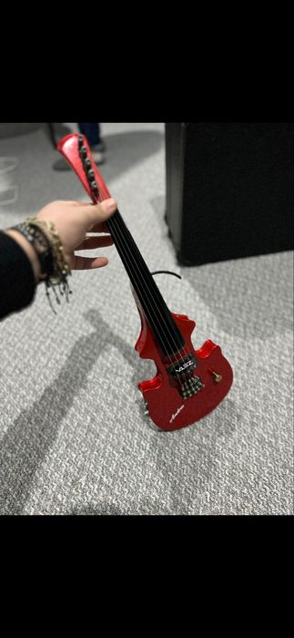 Vand vioara zeta sunet cald si placut