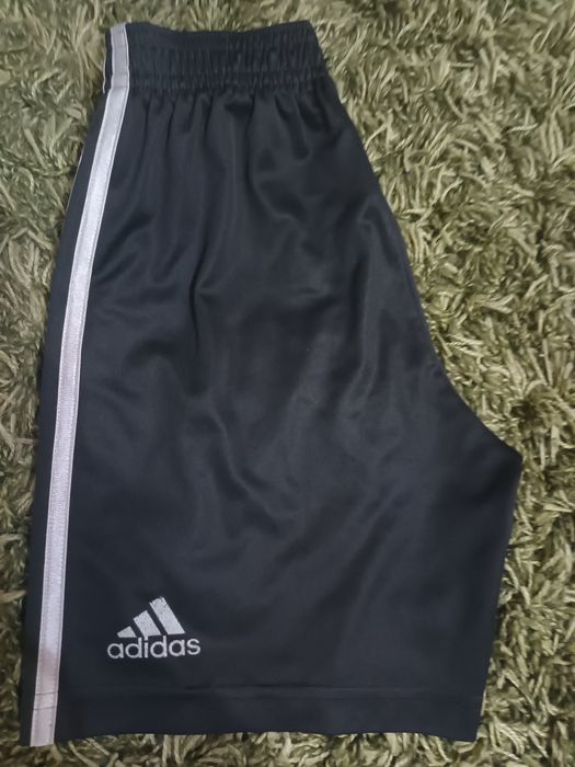 Pantaloni scurți adidas