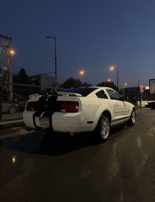 FORD Mustang 2006