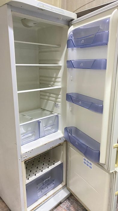 Продам Холодильник Бирюса б/у