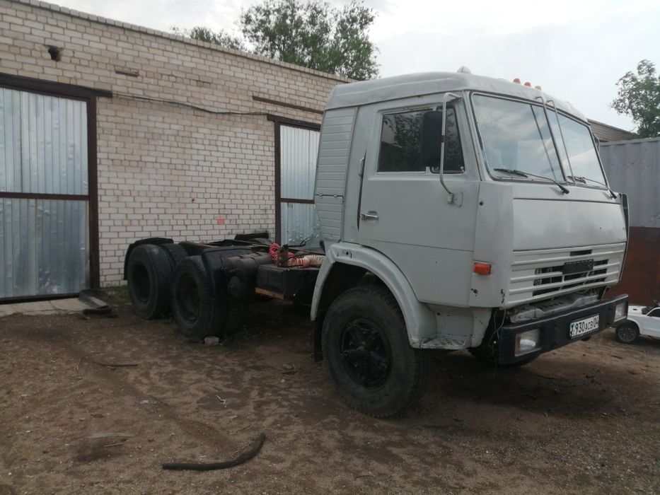 Продам тягач Камаз с седлом