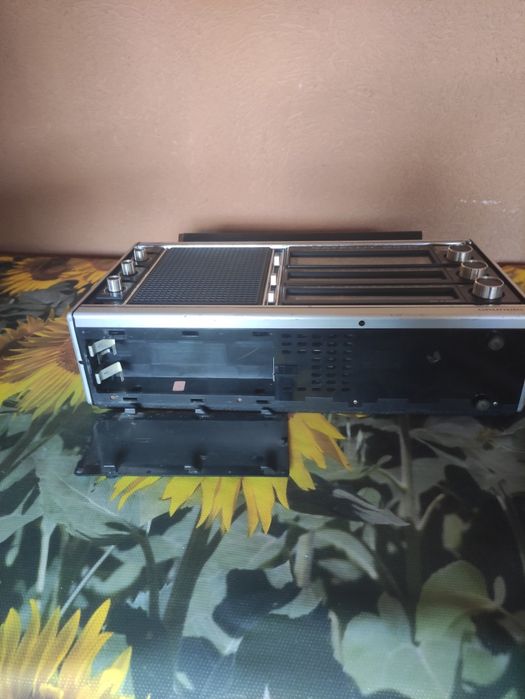 Grundig satellit 2100