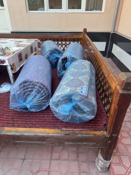 Ko’rpacha va Adyol yuvish xizmati