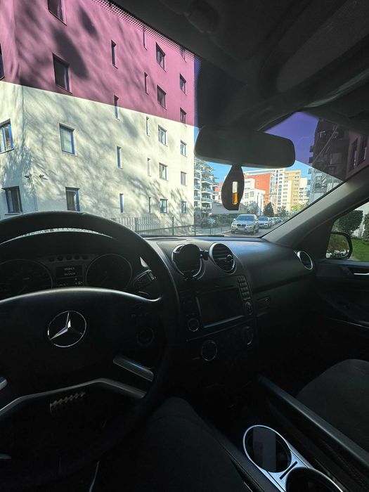 MERCEDES-BENZ ML-Class 2010 — imagine 4