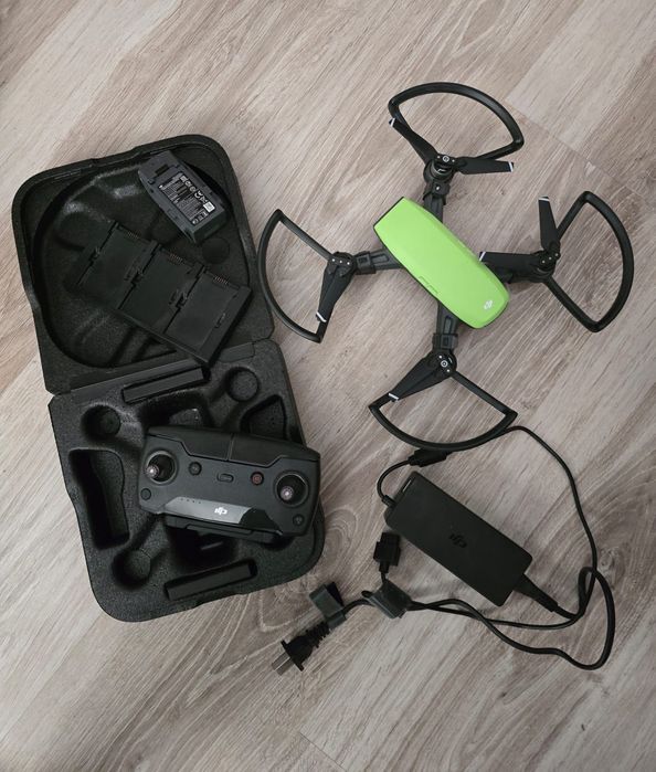 DJi drone (pentru piese)