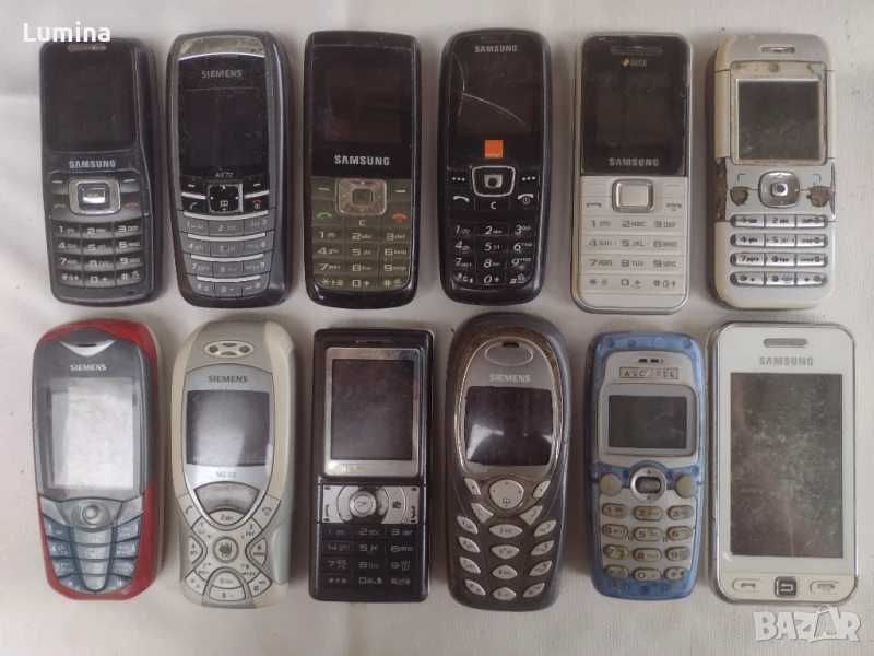 Телефони, много от тях работещи