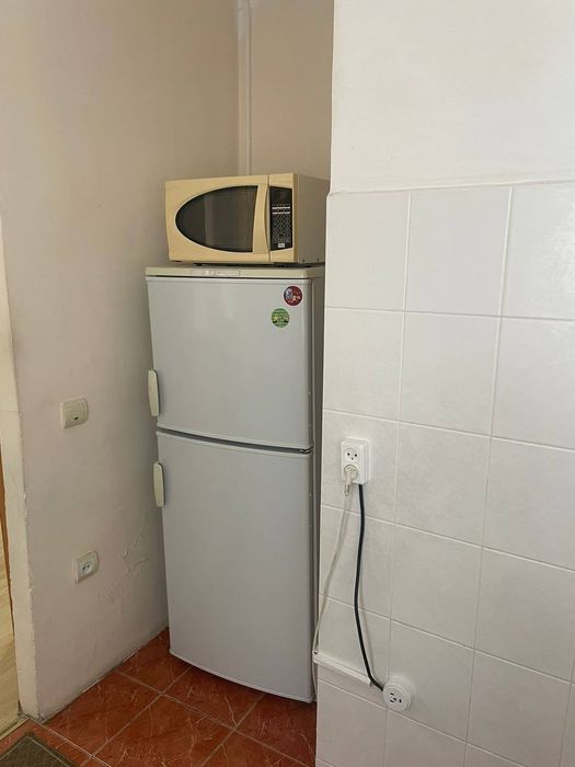 Беруни метро якин 2 хонали ижара