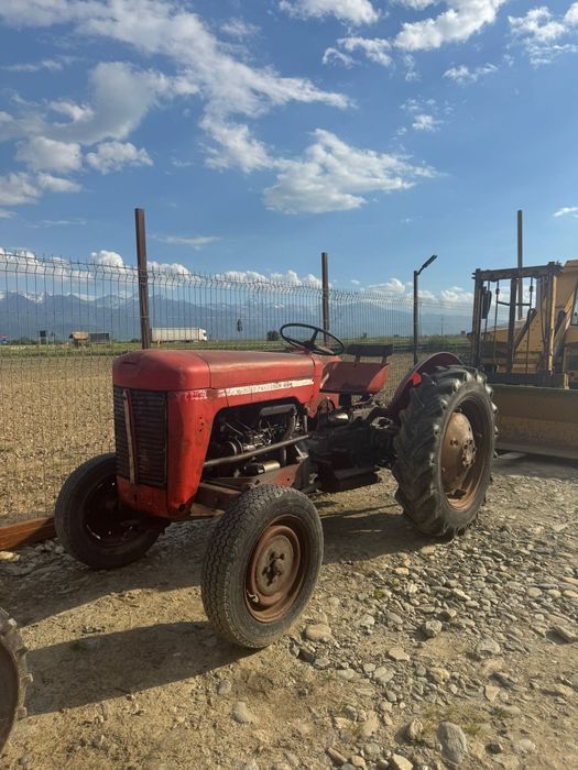 Tractor Massey Ferguson