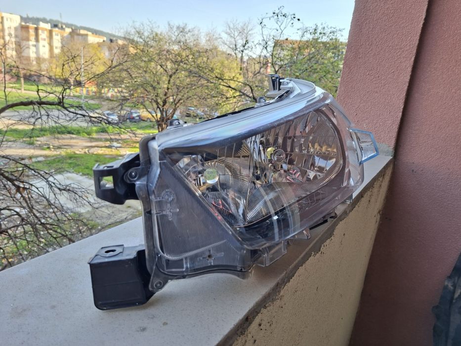 ЛЯВ ФАР ЗА Toyota Hilux 2020 - 2023