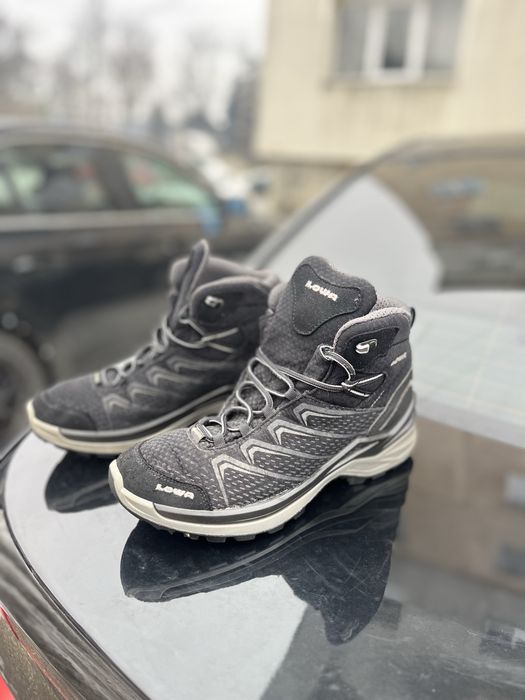 Ghete Lowa Innox Pro gtx Mid drumetie hiking outdoor iarna trekking