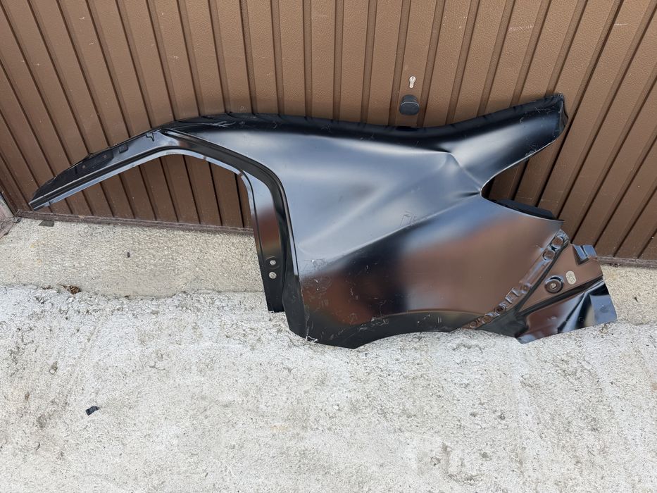 Aripa stanga spate dacia logan