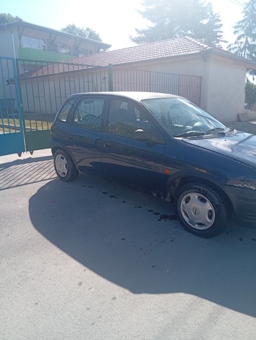 Опел Корса 1.2 бензин