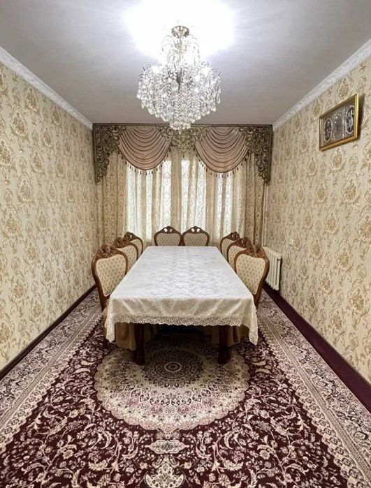 Медгарадокда 3 хонали квартиза Зудлик билан сотилади !