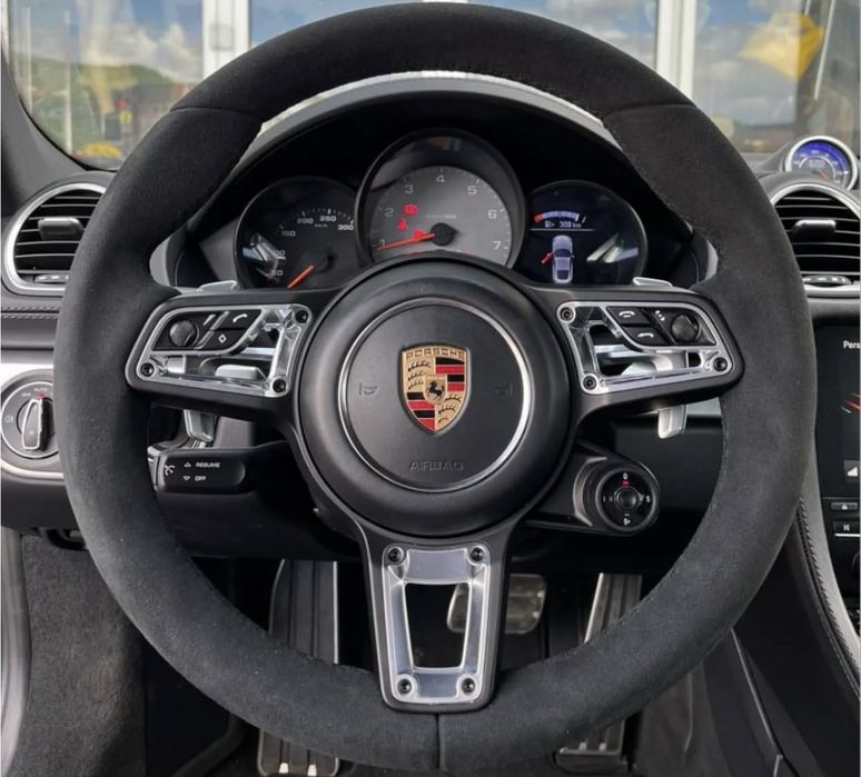 Волани за Porsche