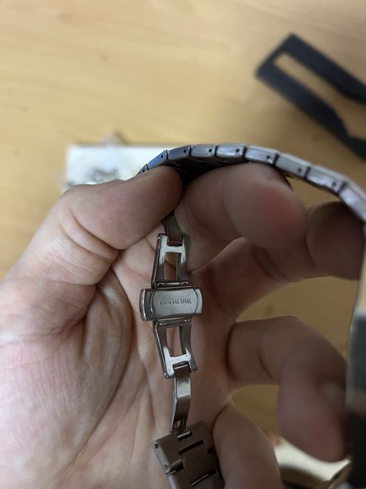 Часовник OLEVS.