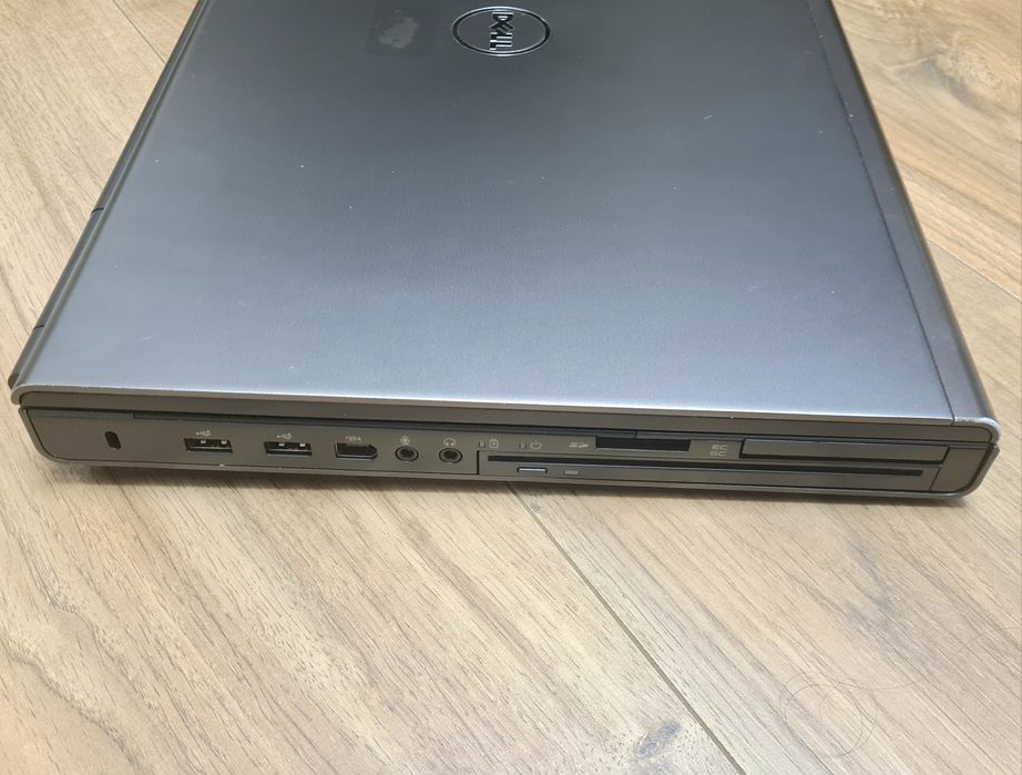 Dell Precision M6600 i7 2720QM, 16 GB RAM, Quadro 3000M, SSD 128 GB