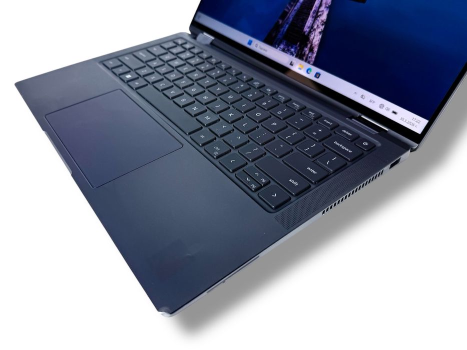 Dell Latitude 9430 2-in-1 WQGHA Touch i7-1245u 32GB 256GB Отличен!