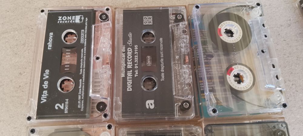 Casete audio cu muzica românească . Phoenix, I.R.I.S.,  Laurențiu Cazan,  Școala Vedetelor, etc .muzica buna , de colectie
