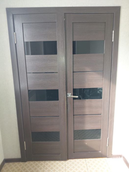 Продам двери 3 штуки