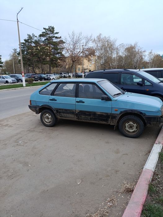 Ваз 2109 продам.