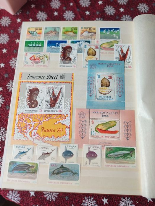 Албум с чуждестранни пощенски марки 2