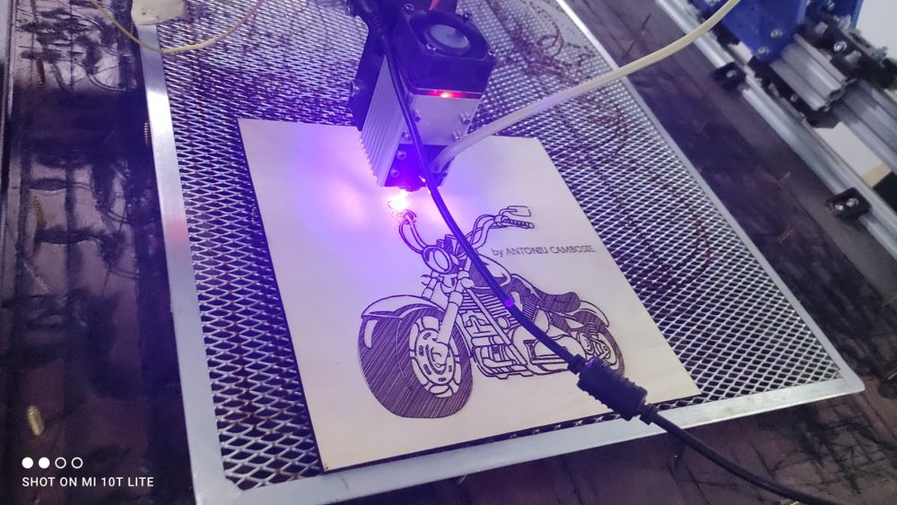 CNC Router 4 axe, laser, configurație la comanda