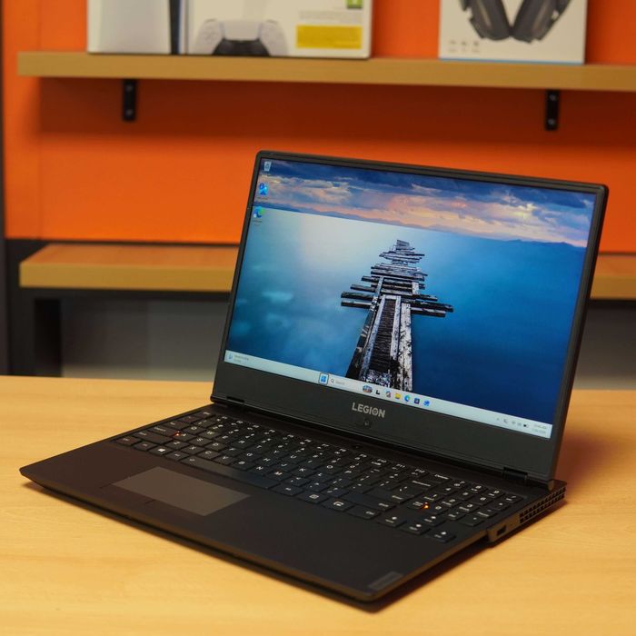 Lenovo Legion Y530-15ICH i5-8300h, 16GB RAM, 1TB HDD + 512GB SSD, RTX 1050 Ti 4GB, Negru, 12 LUNI GARANTIE