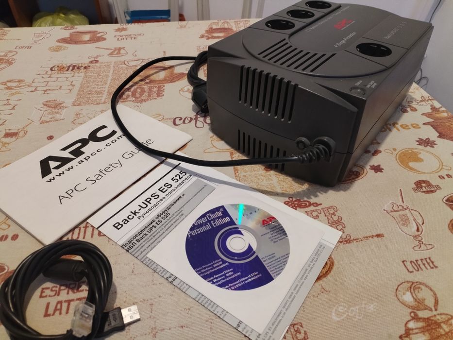 ИБП APC Back-UPS 525 (стабилизатор и упс)