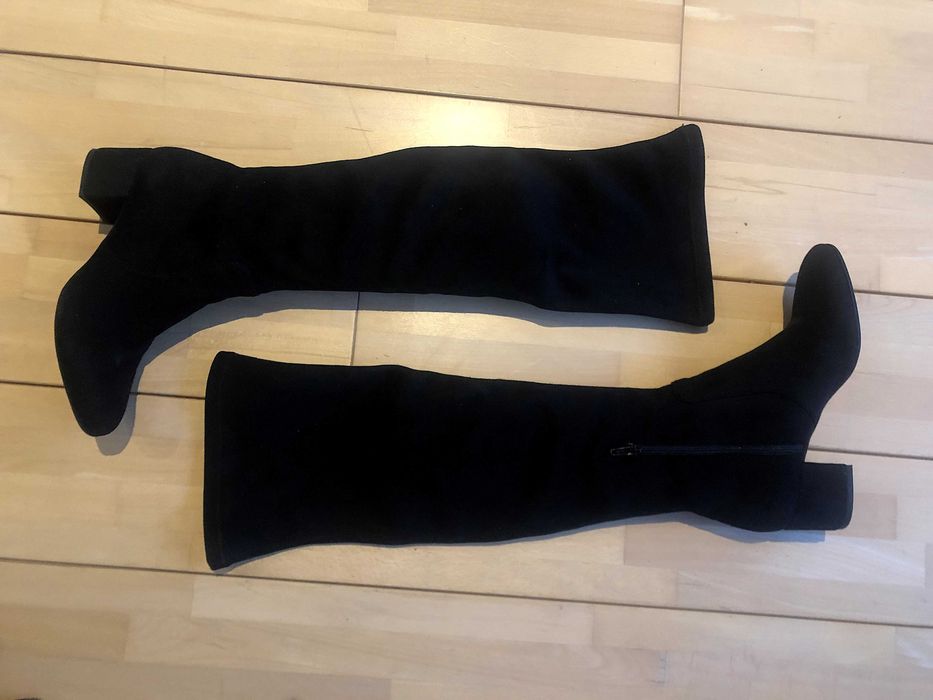 Високи велурени ботуши