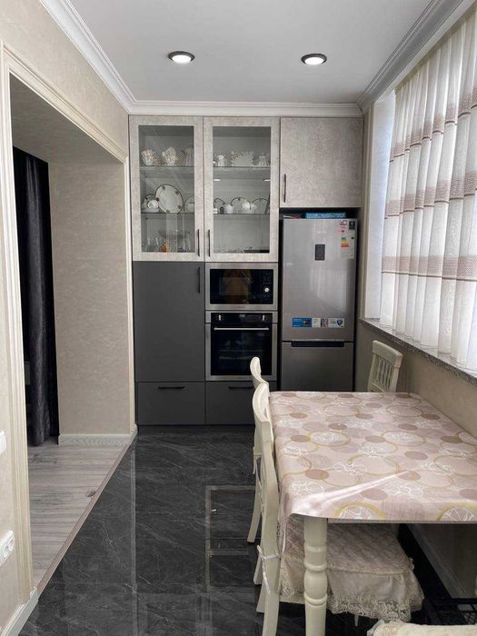 Сдаётся кв   Юнусабад 13 кв  орен Ахмад Дониш