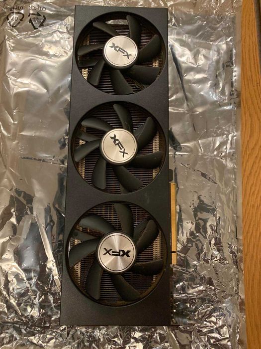 Видео карта AMD Radeon R9 FURY